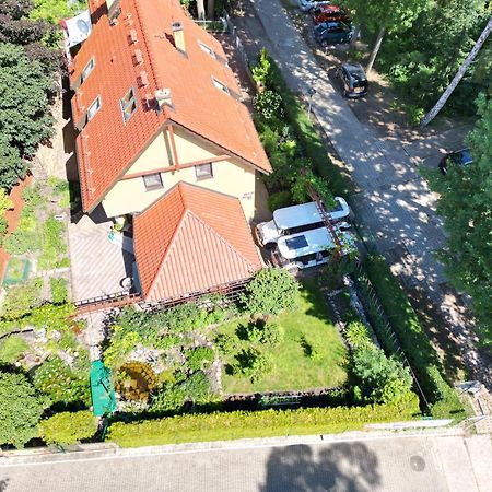 Malgorzatka Hotel Криница Морска Екстериор снимка